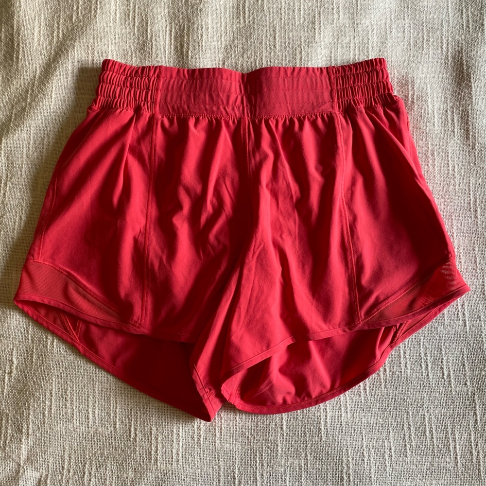 Lululemon Hotty Hot High Rise 4” Shorts in Lip Gloss